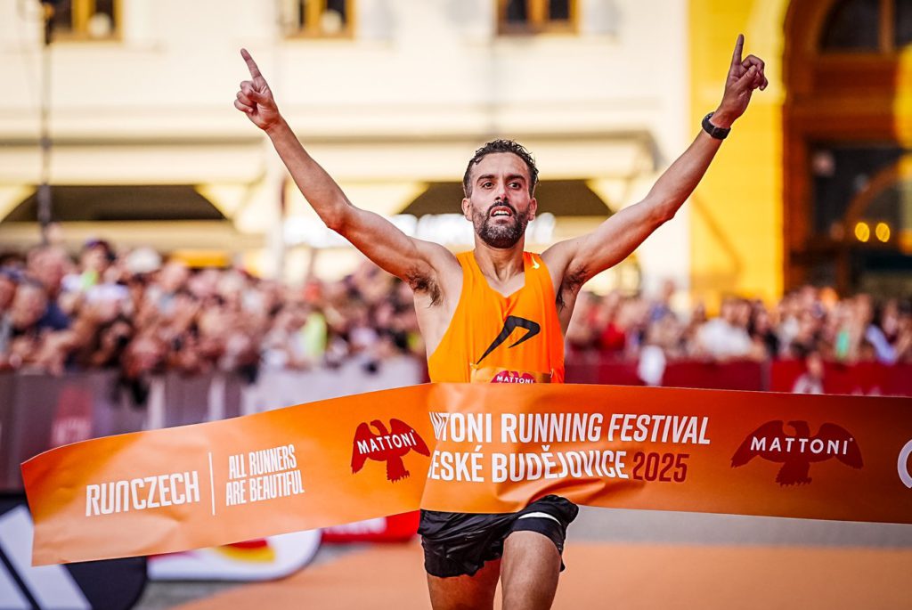 Českobudějovický půlmaraton ovládli Choukoud a Mazurenko. Vebr posunul historický český výkon
