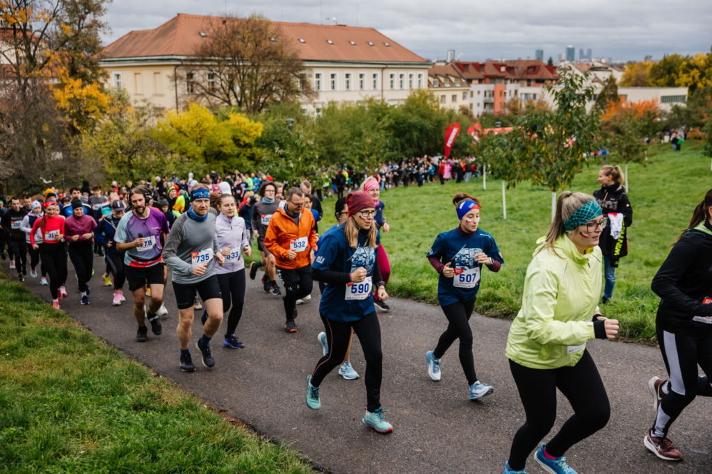 Rekordní Sokolský běh republiky: Vznik státu slavilo 13 tisíc běžců v 90 lokalitách